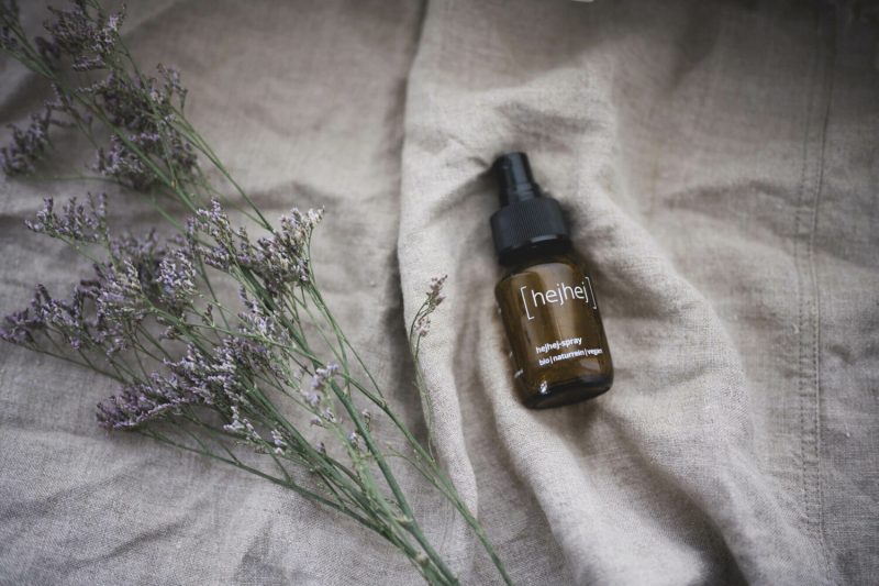 Lese hier wie du ätherische Öle im Yoga nutzen kannst