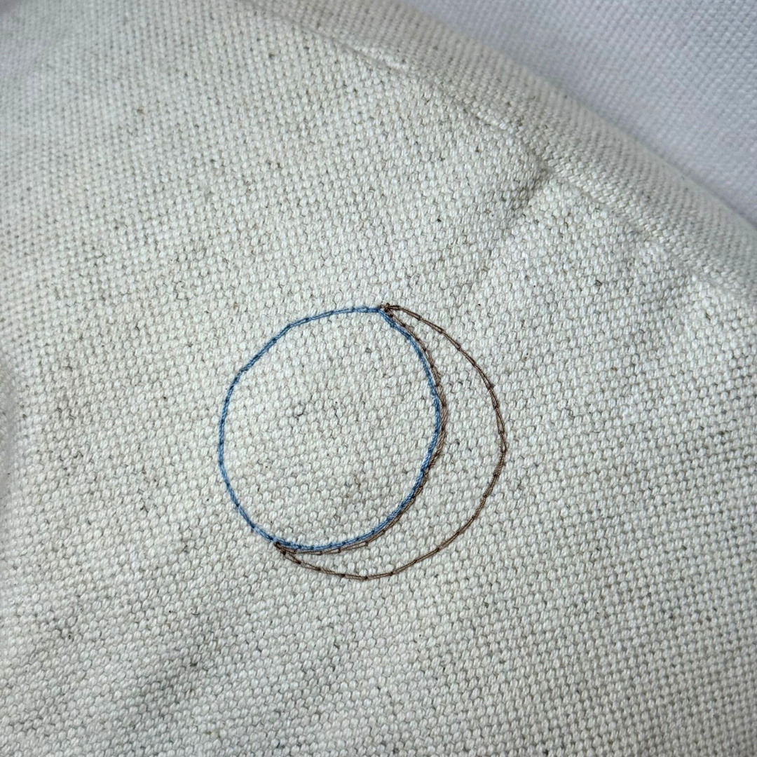 NEW Limited Edition: the moon-pillow