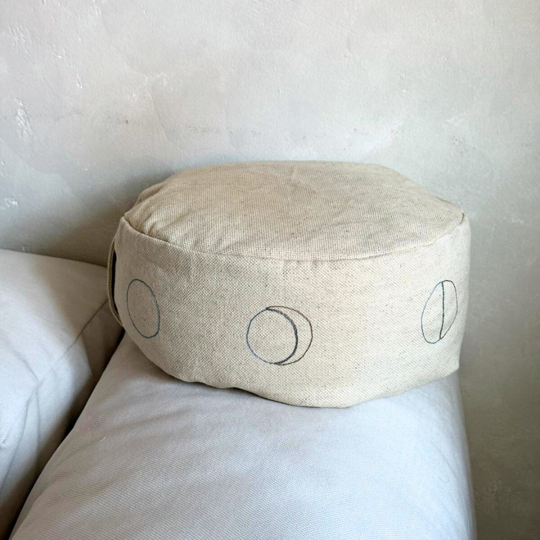 NEUE limitierte Edition: the moon-pillow