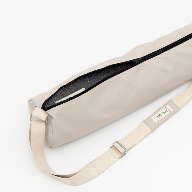 helle Yogamatten Tasche mit Yoga Gurt