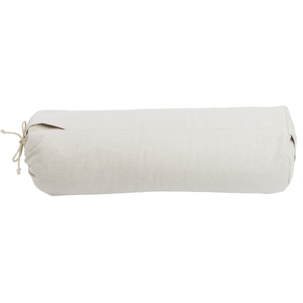 The hejhej bolster can be seen completely. It is naturally colored and looks very soft.