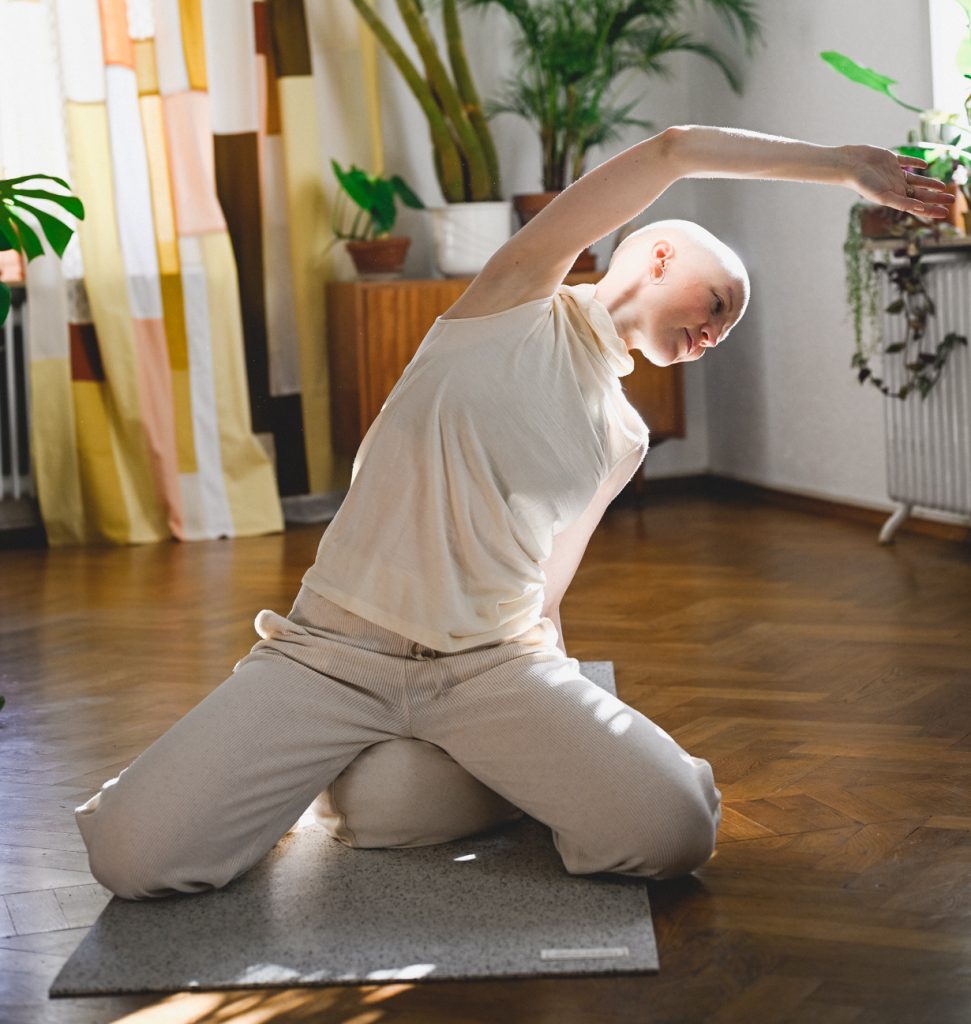 Seitliche Öffnung auf dem richtigen Meditationskissen von hejhej